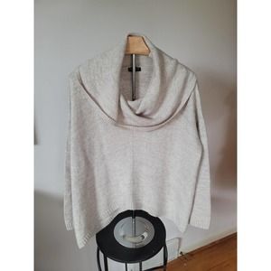 Pre-Loved Express Beige Asymmetrical Wool Blend Women Med/large Sweater